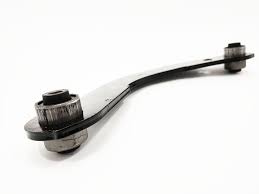 CHERY Рычаг подвески  поперечный задний верхний левый/правый  A212919110 EAN:a212919110