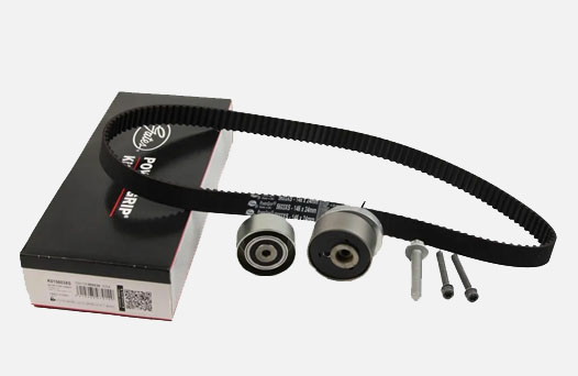 GATES Ремень ГРМ зубчатый с роликами, комплект K015603XS OE:95516740 EAN:5414465979149