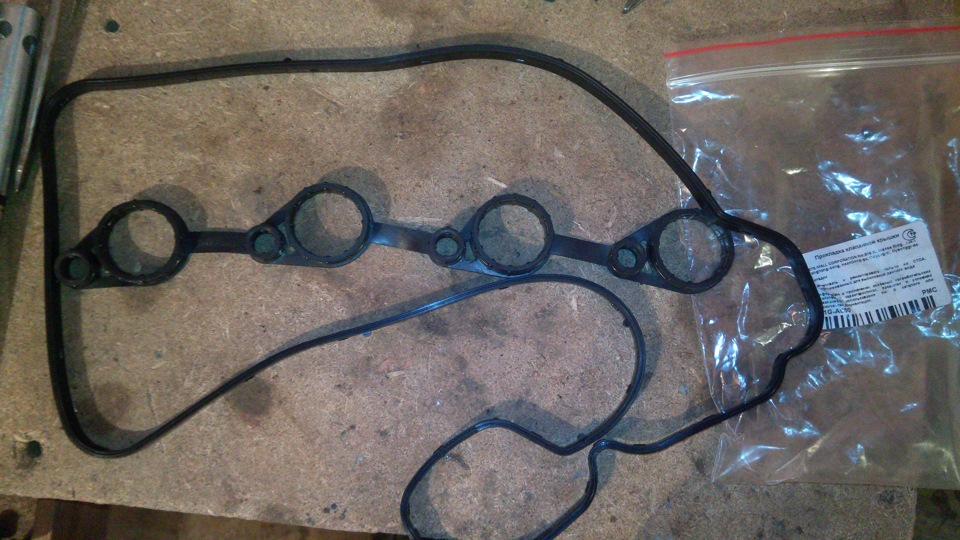 PARTS-MALL Прокладка крышки клапанов P1GB018 OE:224412X000