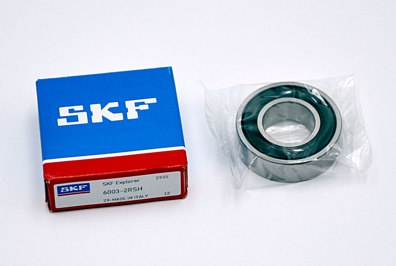 SKF Подшипник 17*35*10мм  60032RS